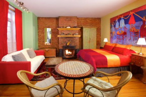 Гостиница Auberge Les Bons Matins  Монреаль